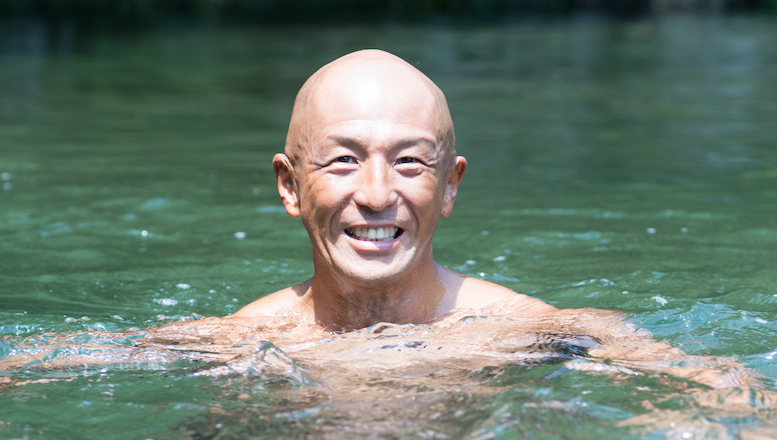 クロちゃん、プロポーズ失敗の婚約指輪を「経費で活用」宣言。再起を誓う